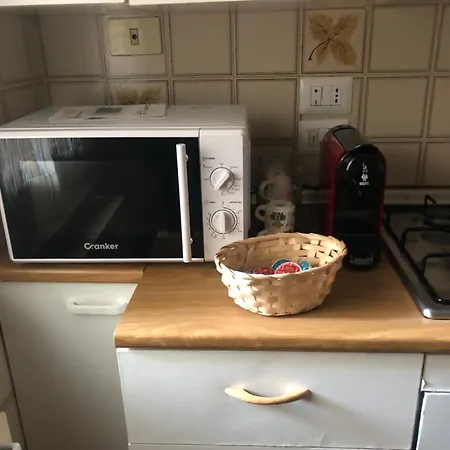 Scacciapensieri Vicino Al Policlinico E Al Centro Citta Apartmán *