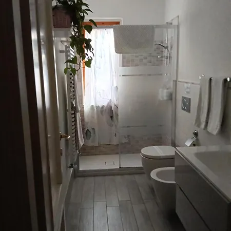 Apartament Scacciapensieri Vicino Al Policlinico E Al Centro Citta *