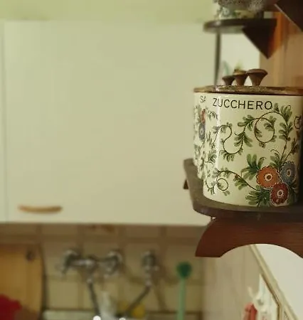 Apartment Scacciapensieri Vicino Al Policlinico E Al Centro Citta *