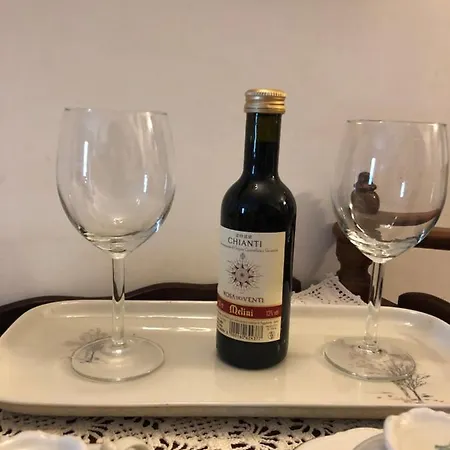 Scacciapensieri Vicino Al Policlinico E Al Centro Citta Lägenhet